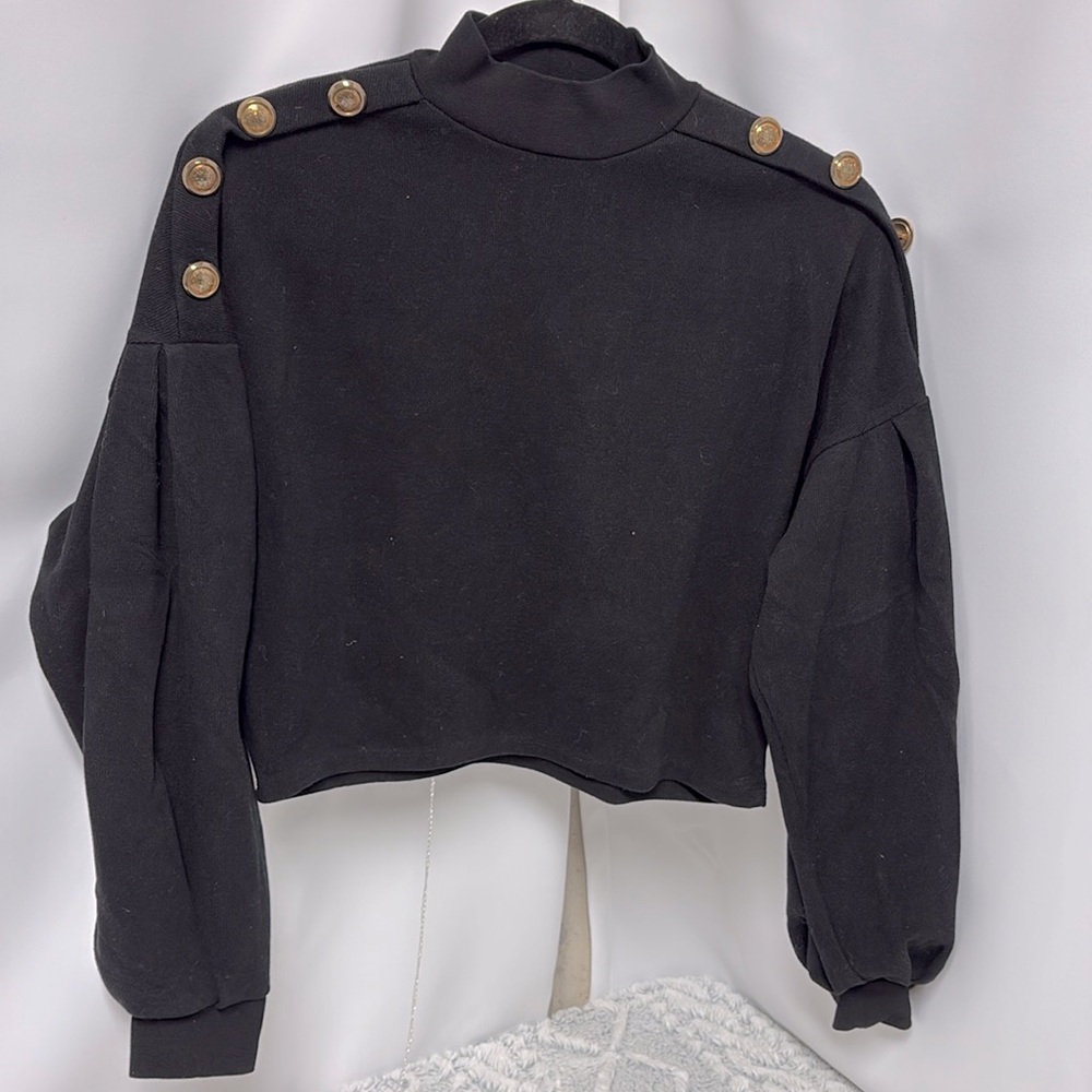 Bershka Mock Neck Black Cropped Sweater wide sleeve size medium